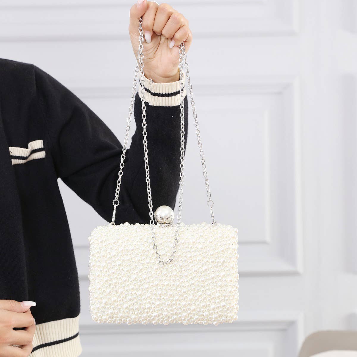 8177 Ivory pearl box design clutch bag